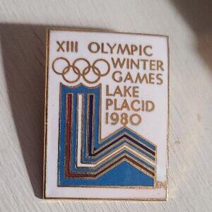 Lake Placid New York Winter Olympic 1980 Vintage Lapel Pin - Olympic Games Badge